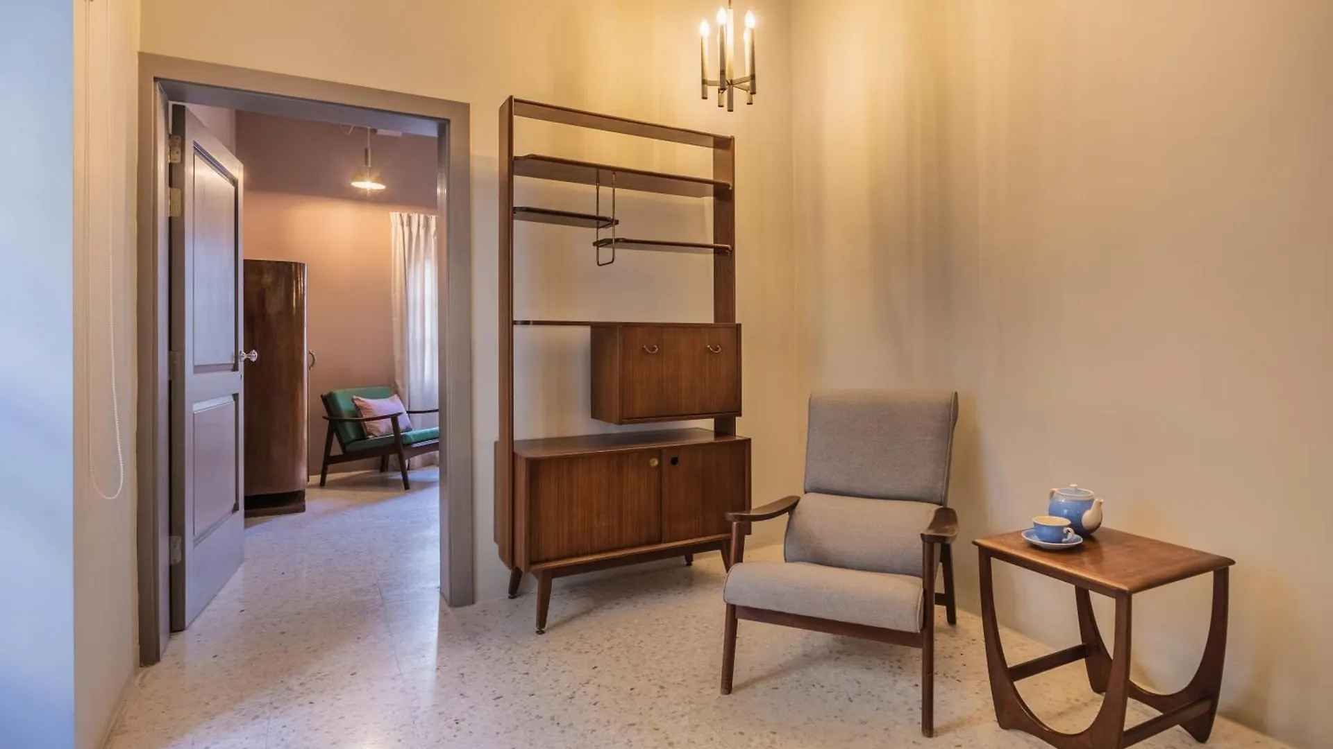 Stylish Retro Suites Il-Furjana 0*,